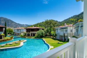 Portville 16 Central Luxurious Villa in Portville Gocek