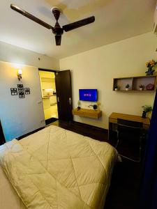 Twelfth Glow 1Bhk Studio Apartment