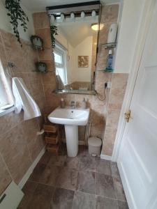Private Double Room in Cardiff