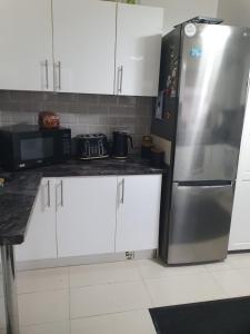 Private Luxury Double Room In Cardiff