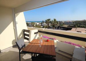 Coursive Port Nature 4, Vue Mer, Face au Waiki - Village Naturiste Cap DAgde