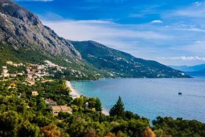 Blue Marine 2 VIP Barbati On The Beach - Public Pool