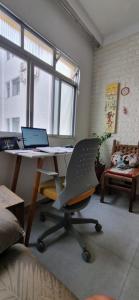 Apto Na Praia do Tombo a 100m (3min) da Areia