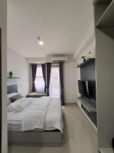 Studio Room Apartment Cibubur