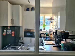 West Street Views 1 - Cosy town centre apartment