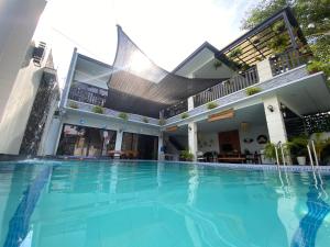 1422 Hot Spring Resort