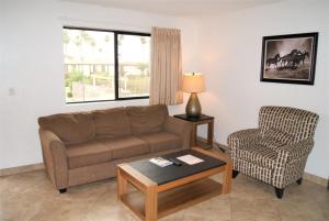244 Fully Furnished 1BR Suite-Pet Friendly