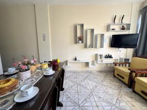 Apto na beira da praia do Centro | ROMM207