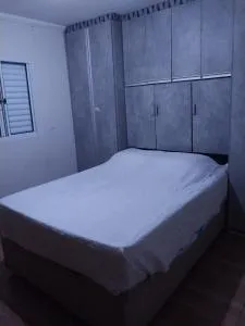 Quarto em Paulínia - Paulínia