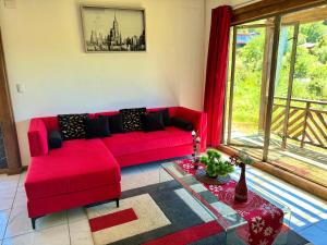 Cabaña nueva con vista al rio N3