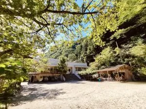 山村自然楽校しもなの郷 - Yusuhara