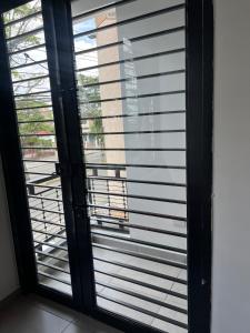 Modern and Cozy apartment