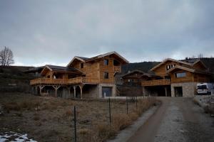 Chalets l-etoile du cambre : photos des chambres