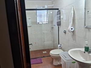 Acolhedor com suíte e wi-fi