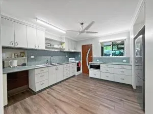 Mission Estate - Tully