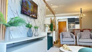 Belíssimo Apto com lareira e piscina aquecida!