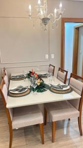 Belíssimo Apto com lareira e piscina aquecida!