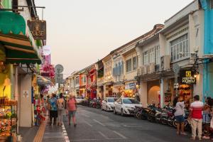 Recenta Style Phuket Town