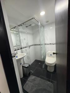 Dorado Inn - Cerca al Aeropuerto - Habitación 401