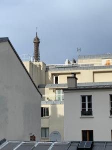 Appartement vue sur la tour Eiffel