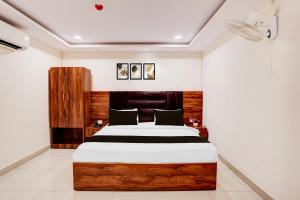 Super Townhouse Hotel Rachna Inn