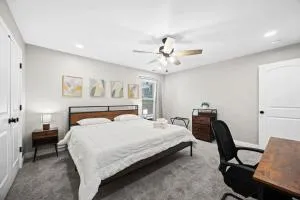 Charming 1-BR Retreat in the Heart of Clarksville - 杰斐逊维尔