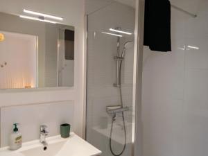 Appartements Les studios de la gare linge cafe the inclus wifi : photos des chambres