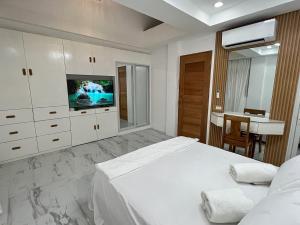 Elmo & Alice Villa Resort