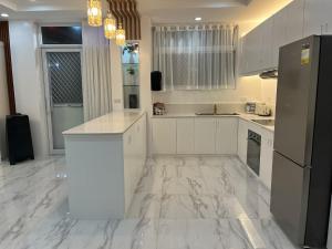 Elmo & Alice Villa Resort