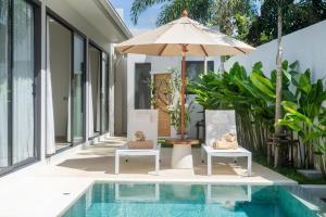 Coco Villas Phuket - 3 Bedroom Deluxe Garden Pool Villa by Escape Villas