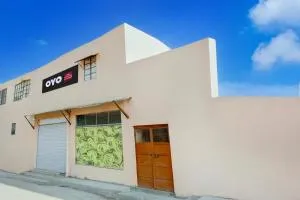 Hotel O Shri Krishna Guest House - Mahāmandir