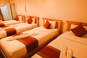 Kalash Parkaze And Tent Inn