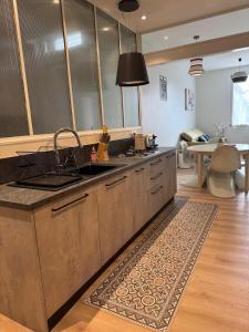 Maisons de vacances O ma belle demeure - Parking Prive : photos des chambres