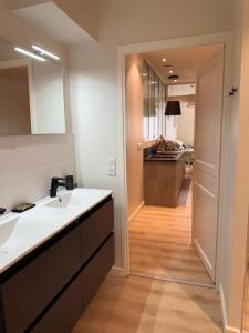 Maisons de vacances O ma belle demeure - Parking Prive : photos des chambres