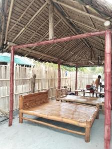 Seasure Beach Resorts - Quboh