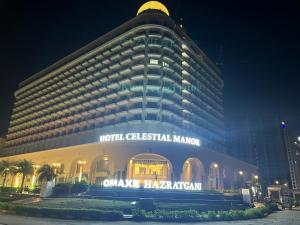 Luxuriesstay in Omaxe Hazratganj