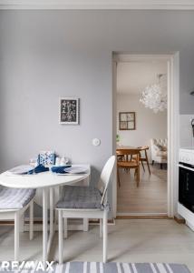 Viherkallio two room apartment with kitchen and balkony