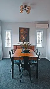 Good vibes - Hamilton