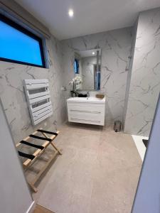 Maisons d'hotes Superbe Villa - 3 appartements distinct - 20 couchages : photos des chambres