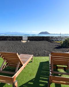 BeachFront Villa - La Casa del Mar