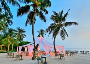 Mudhdhoo Island, Baa Atoll, Maldives.