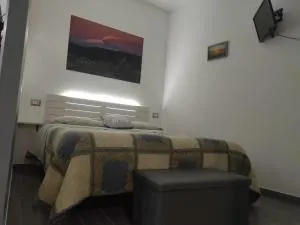 Un nido nel Borgo - Casa vacanze Calzettieri - 皮亚扎-阿尔梅里纳