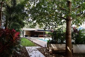 Tuscania Modern Luxe - Temozon Apt on First Floor