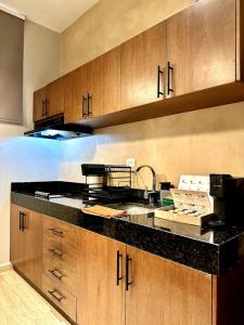 Tuscania Modern Luxe - Temozon Apt on First Floor