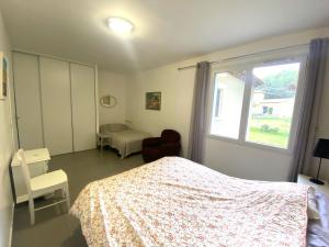 Villas Magnifique villa au calme a St Mitres les Remparts : photos des chambres