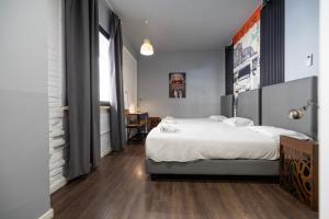Triple Room with Private Bathroom room in Hostel Trastevere