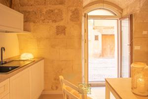 Cavour 76 Apartment img12