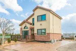 White Little Boat - Yŏngnang-ni