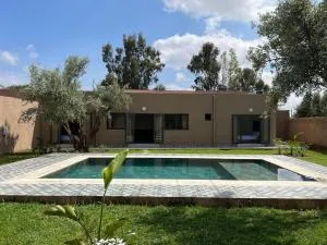 Villa JADE with private pool only family - El Harkat