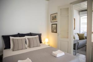 Authentic Aegina Townhouses